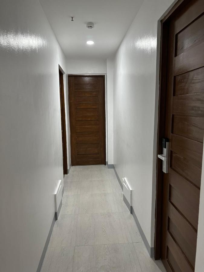Aden Hotel Makati City Esterno foto